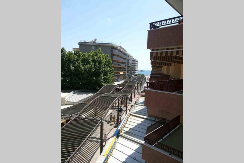 Appartement TANIA HIND MAYA Salou Extérieur photo